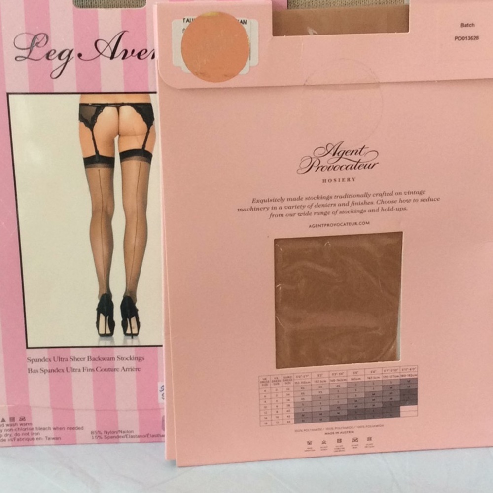 Nylons - Picture 2 of 3